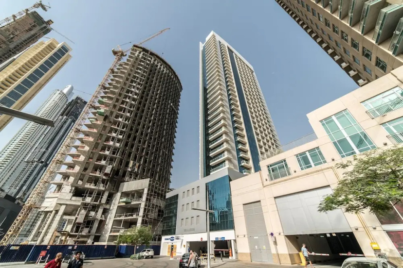 Vacation bay Burj Al Noujum Tower - Hotel in ดูไบ - Photo 1