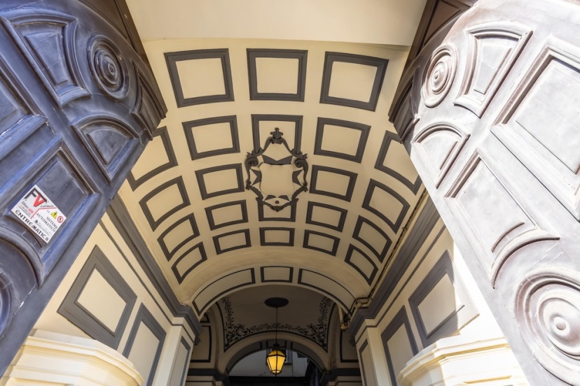 Vittorio Emanuele Modern Apartments by Wonderful Italy — комфортный отель в Неаполе