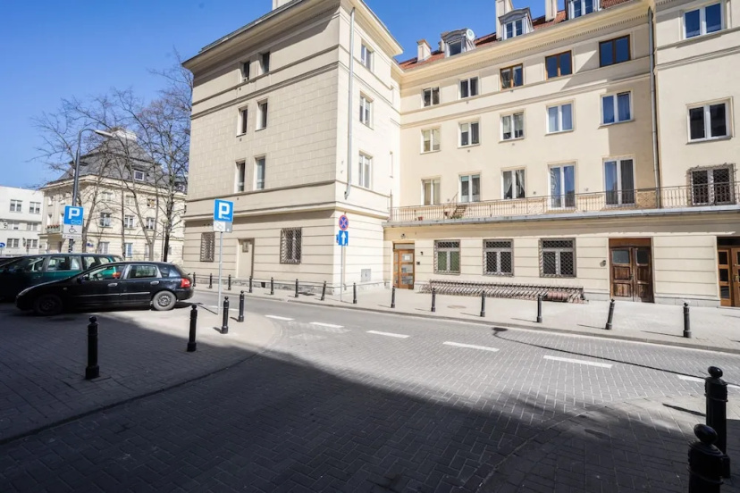 Elegant Apartment Warsaw Promenade II — отель с удобным расположением в Варшаве