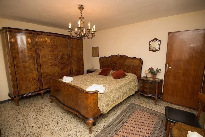 Grimaldi Apartments - San Marco Economy — отель с удобным расположением в Венеции