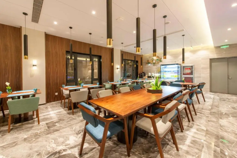 SSAW Boutique Hotel Shanghai Chengman Huangpu Rive — забронировать отель в Шанхае