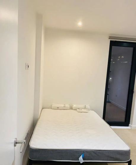 Inviting 2-bed Apartment in London — забронировать отель в Лондоне