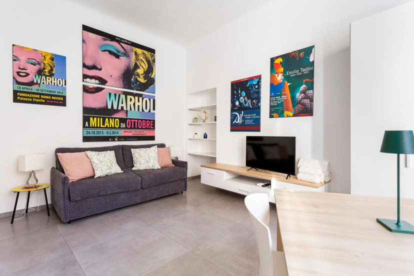 New studio apartment sauro orange — комфортный отель в Милане