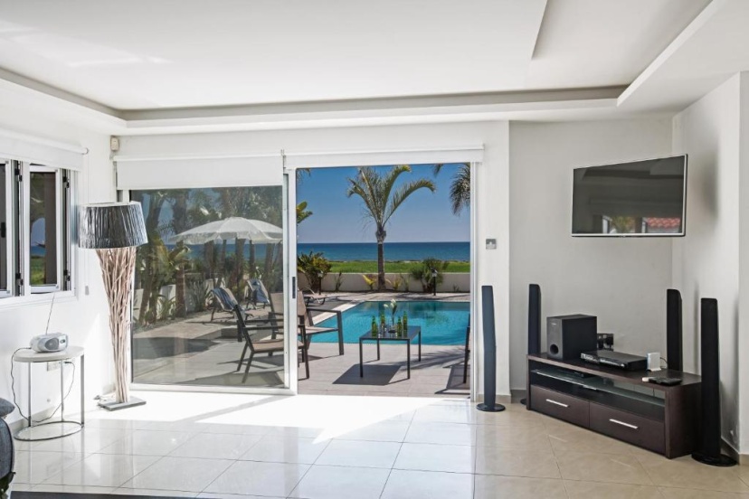 Sunrise Villa 9 — отель с удобствами в Айя-Напа