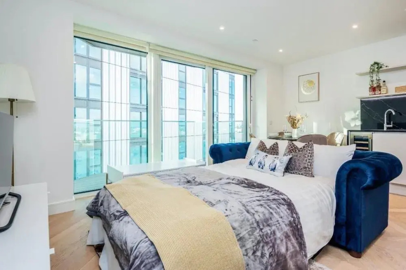 Cosy London Apartment Near River Thames — отель с удобствами в Лондоне