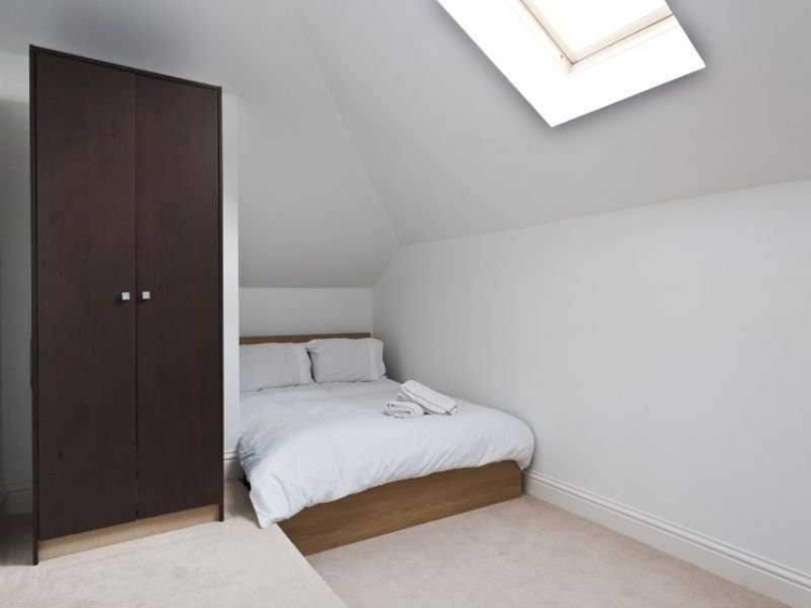 Stylish London Apartment — отель с удобствами в Лондоне