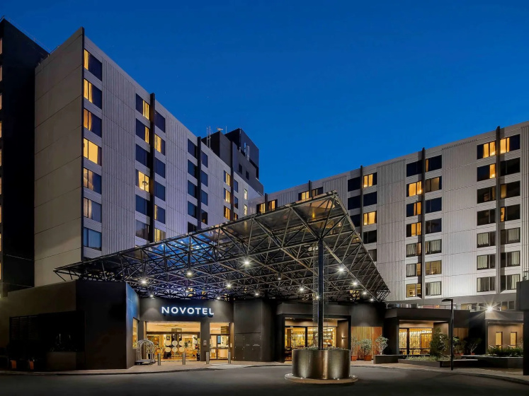 Цены на Novotel Sydney International Airport Hotel в Сиднее