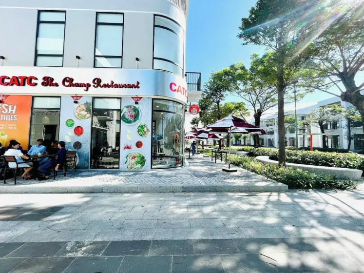 Cam Ranh Nha Trang Seaview Condotel — отель с отзывами гостей в Каме