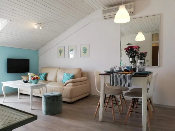 Deep Blue Apartment - Apartment in Porec - Photo 1