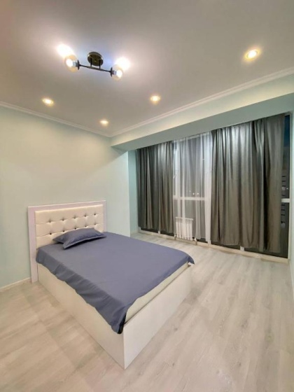 Comfortable apartment with 2 bedrooms on Tole bi 285/8 — отель в Алматы, Казахстан