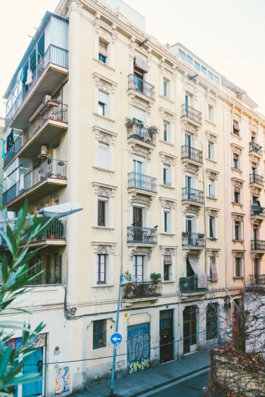 Ma Bright apartment next to Parc de Montjuïc — отель в Барселоне, Испания