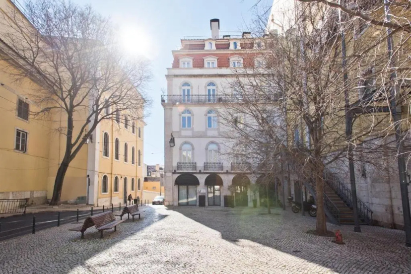 Libest Chiado 3 - Largo do Picadeiro — комфортный отель в Лиссабоне