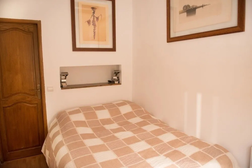 st sabin - luxueux appartement - hammam - cinéma - 8p - paris 11 — забронировать отель в Париже