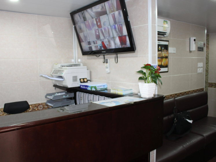 Hong Kong Premium Guest House - Premium Guesthouse Ltd — отель с удобным расположением в Гонконг
