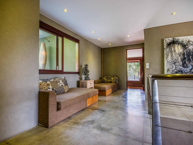 Villa Yoga by Villa Finder — забронировать отель в Кута