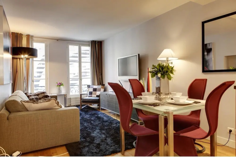Europea - Montaigne Residence — отзывы гостей и цены