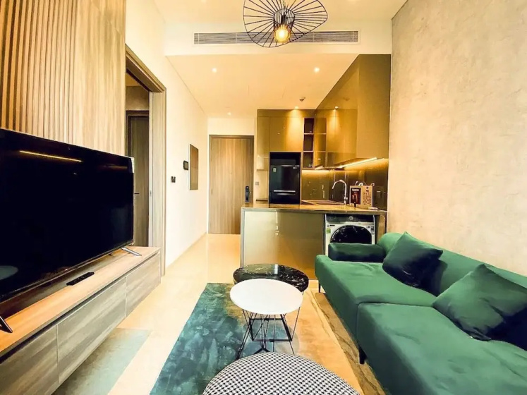The MarQ Luxury Apartment Distrist 1 — отель с удобным расположением в Хошимине