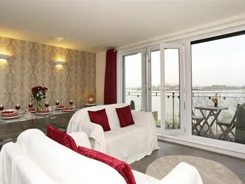 Exclusive Riverview Apartment — отзывы гостей и цены