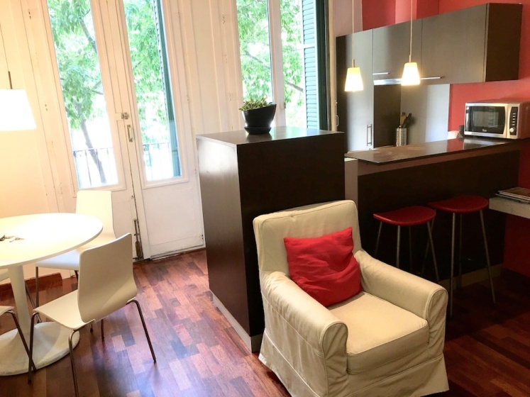 Apartamento Super Céntrico y Cómodo. Te Esperamos — забронировать отель в Барселоне