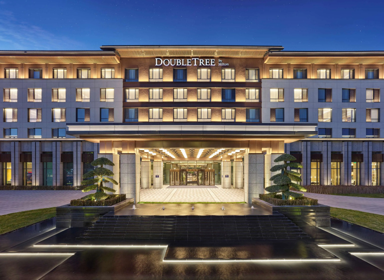 Сравните цены на DoubleTree by Hilton Beijing Badaling в Пекине