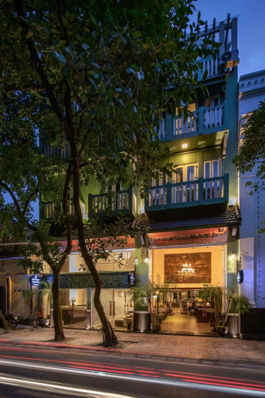 Hanoian Central Hotel & Spa — забронировать отель в Ханое
