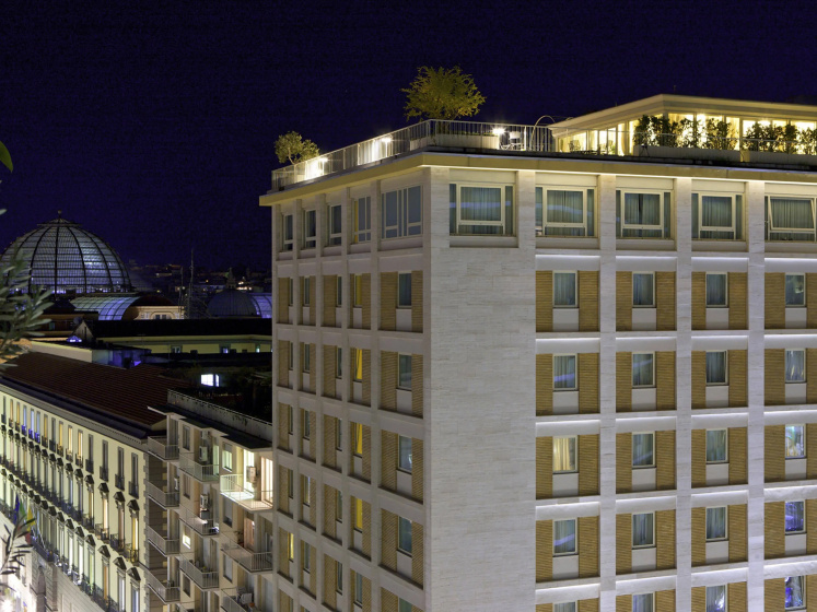 Renaissance Naples Hotel Mediterraneo — отель с отзывами гостей в Неаполе