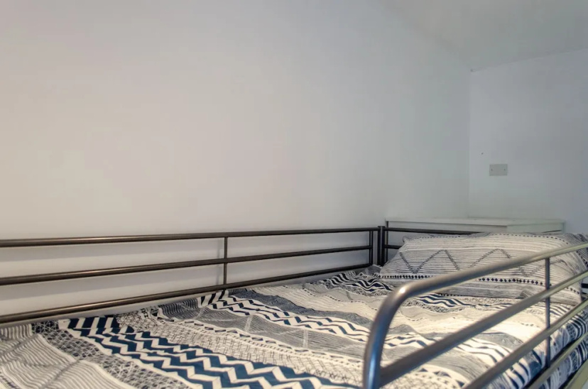 Kamchu Apartments Single Room Piazza Bologna — комфортный отель в Риме