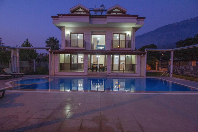 Fethiye Prestij Garden 1 Villa — отель с удобным расположением в Олюдениз
