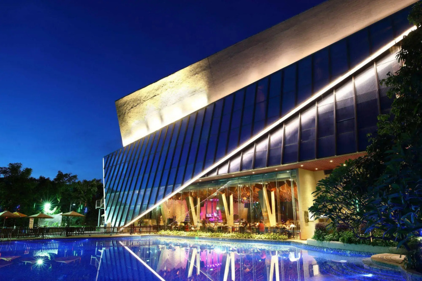 Shenzhen Castle Golf Resort 5 — отель в Шэньчжэне, Китай