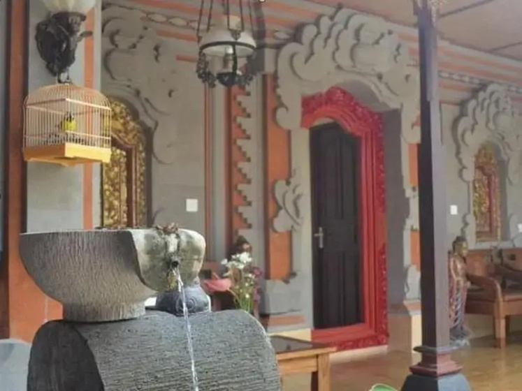 Bale Bali House — отель с удобным расположением в Убуде