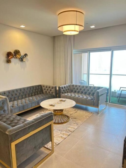 Цены на Luxurious apartment в дохе