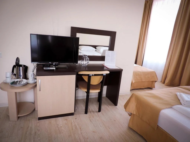Inn Ordzhonikidze 8а — отель в Сочи, Россия