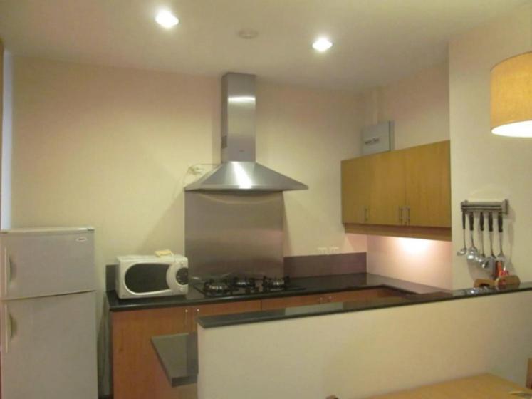HBT Court 1 Bedroom Apartment — комфортный отель в Хошимине