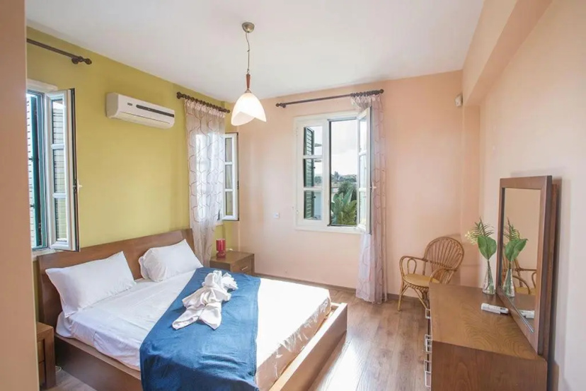 Villa Matronas Titan - Stunning 5 Bedroom Protaras Villa with Private Pool - Close to the Beach — комфортный отель в Протарас