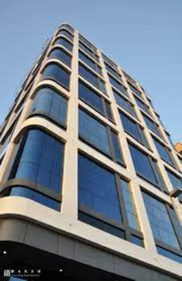 Nasma Luxury Stays - AYA Building — отель с удобным расположением в Абу
