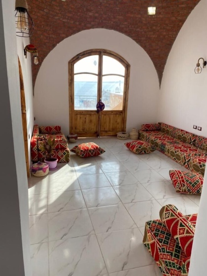 Цены на Immaculate 3-bed Apartment sea View в Хургаде