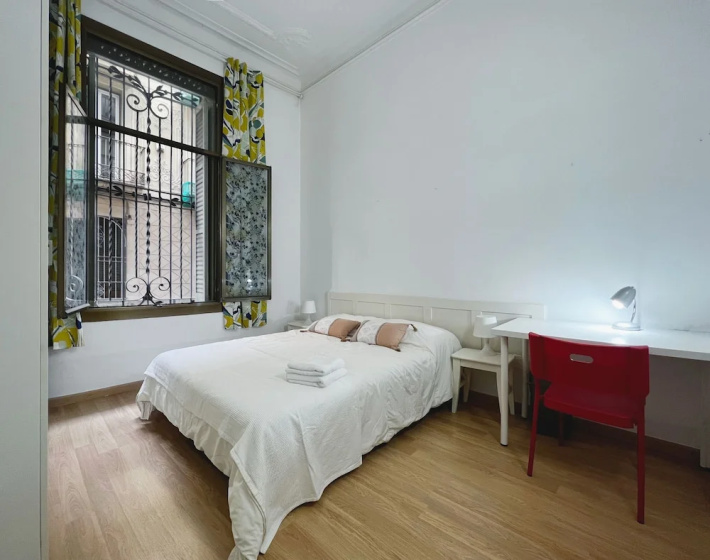 Stay U-nique Apartment Maurici Serrahima — забронировать отель в Барселоне