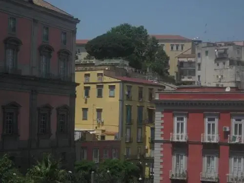 B&B Al 68 di Piazza Cavour — отель с удобным расположением в Неаполе