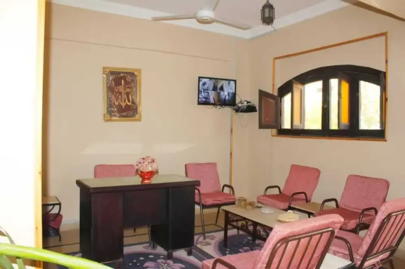 Spring House — отель с удобствами в Safaga