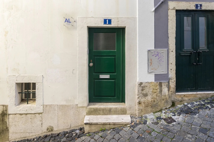Central Alfama Hideaway Perfect To Explore Lisbon 2 — отель в Лиссабоне, Португалия