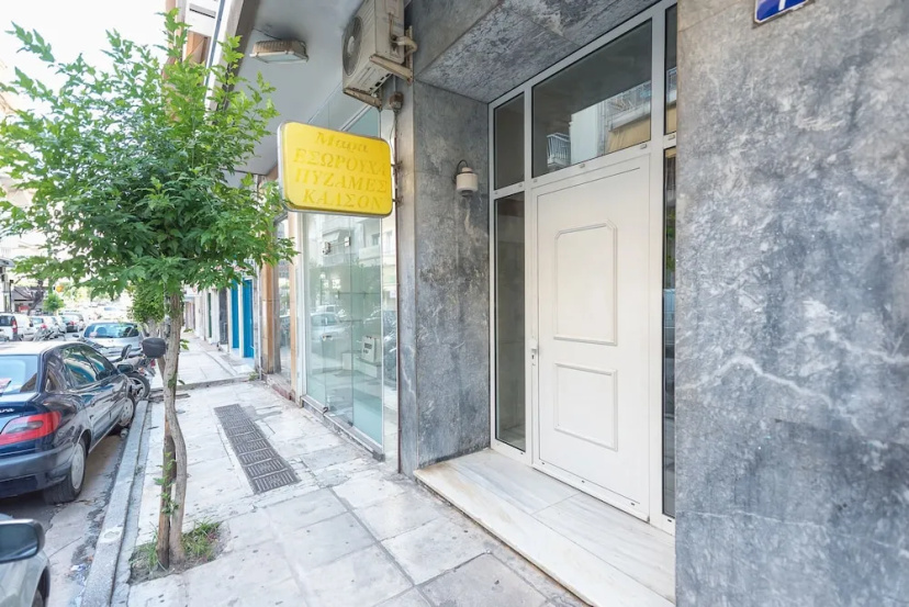 Athens Crystal Suites Apartments — отзывы гостей и цены