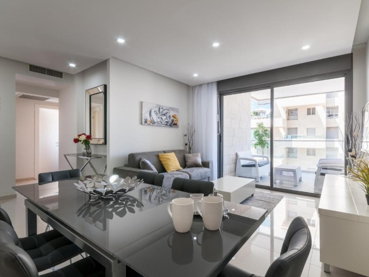 New 2 Bedroom with Terrace - Center of Jerusalem — отель в Иерусалим, Израиль