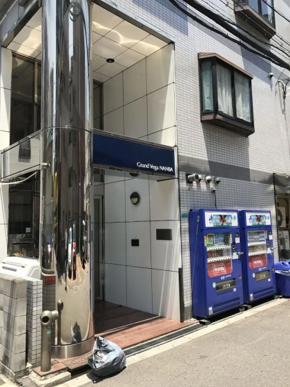 Terry's Apartment Namba I G04E — отель с удобным расположением в Осаке
