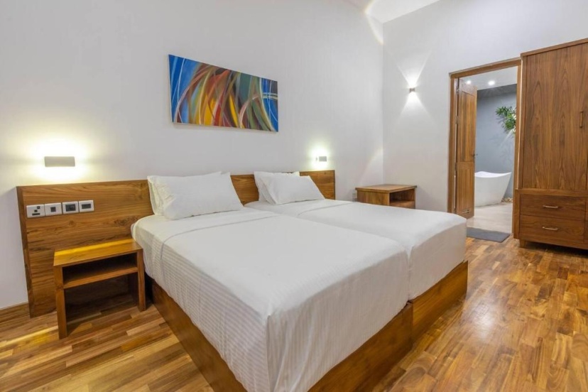 Villa Ananta - 2 Bedrooms With Pool — забронировать отель в Хиккадува