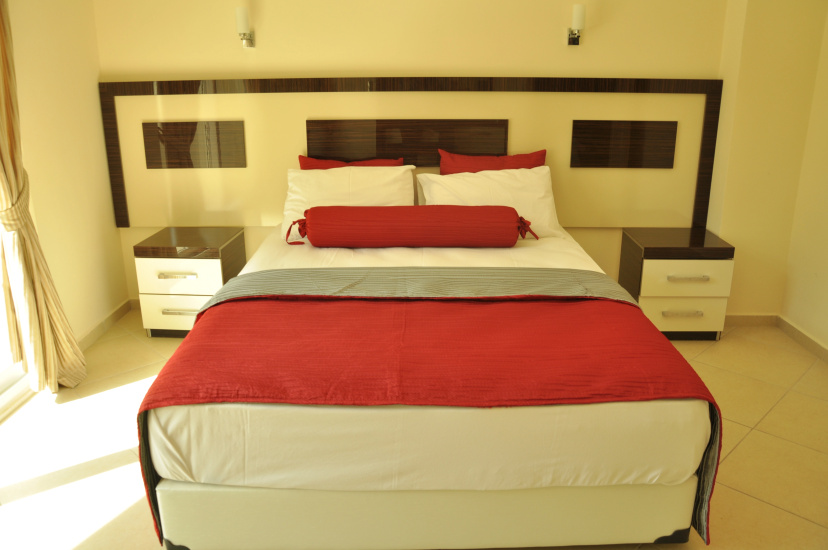 Gurol Hotel & Apart — комфортный отель в Олюдениз