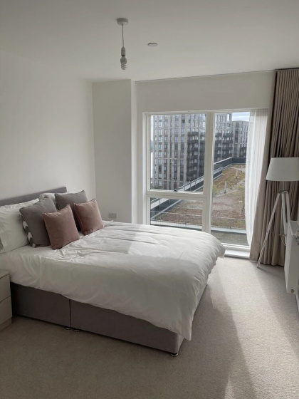 Beautiful 2-bed Apartment in London — отель с удобствами в Лондоне