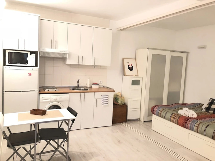 La Villa de la Latina — забронировать отель в Мадриде