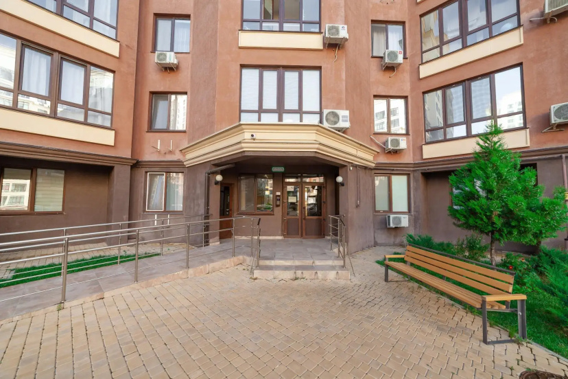 Sofi (Sofi) na ulice Krymskoj Vesny 1 korpus 4 — отель с удобным расположением в Симферополе