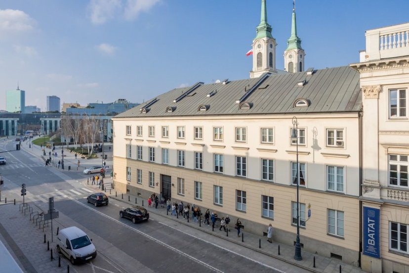 Miodowa Apartment in Warsaw by Renters — забронировать отель в Варшаве