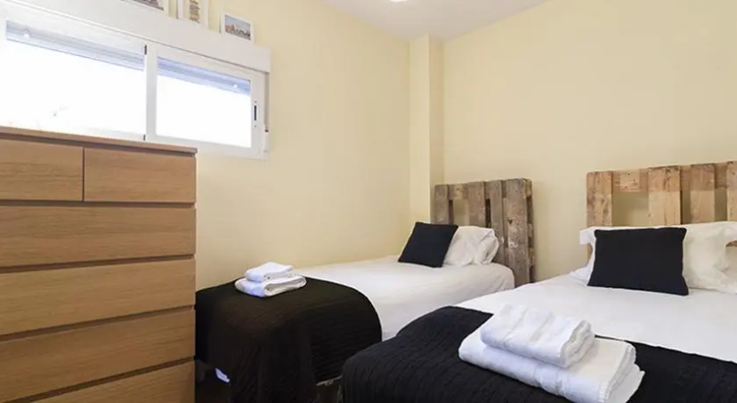 Apartamento Gran via V Friendly Rentals — отель с удобным расположением в Мадриде